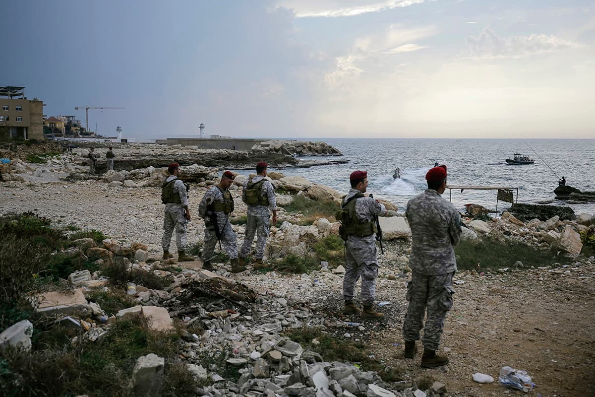 Israelul și gruparea teroristă Hezbollah au convenit asupra unui armistițiu, mediat de SUA și Qatar