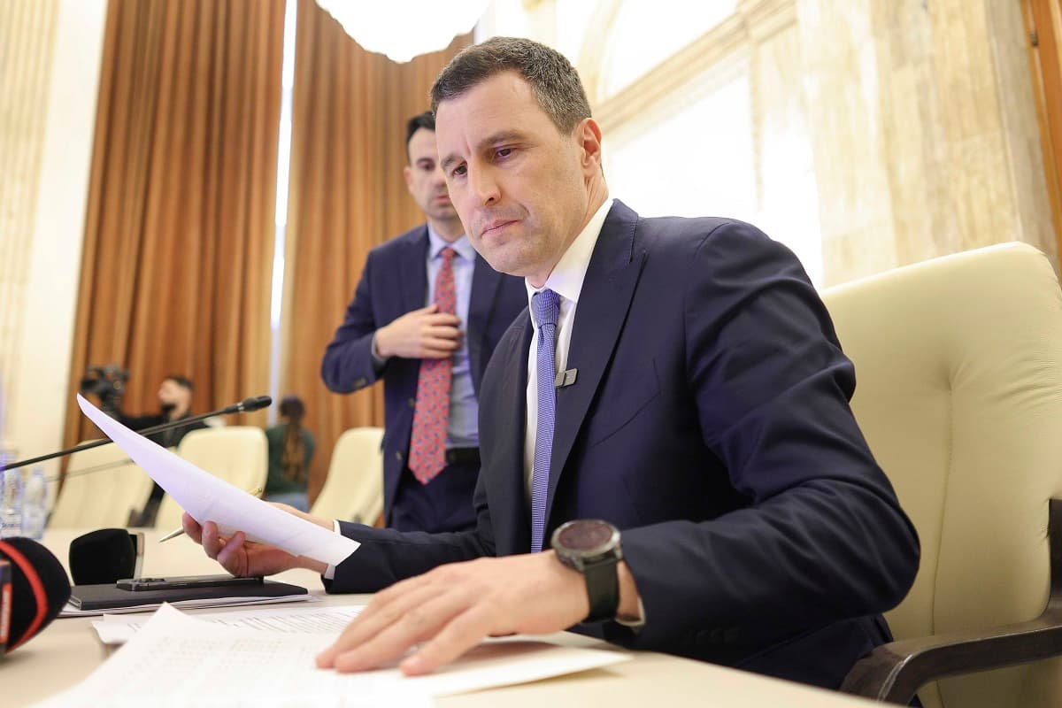 Tánczos Barna: În România, media de viață a unui guvern este între 8 și 10 luni