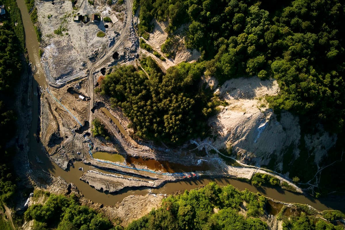 Stare de alertă prelungită, în zona fostei mine de sare de la Praid / Accesul populaţiei în perimetrul salinei şi în Canionul de Sare rămâne interzis