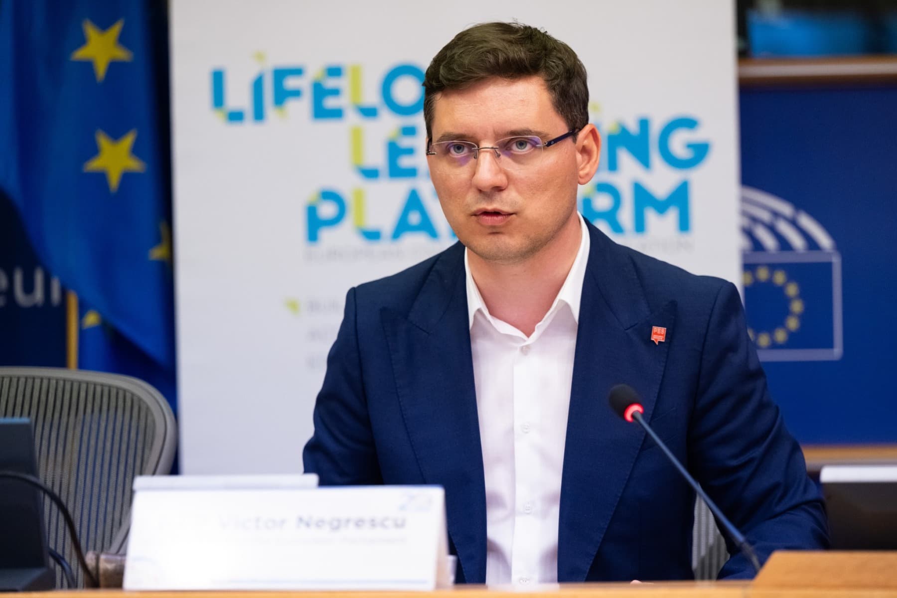 Victor Negrescu (PSD) dă vina pe premierul Bolojan pentru pierderea banilor din PNRR: Eșecul reformelor nu mai poate fi cosmetizat / Partidele pro-europene puteau și pot, încă, face lucrurile mai bine dar cu un manager mai bun și mai implicat