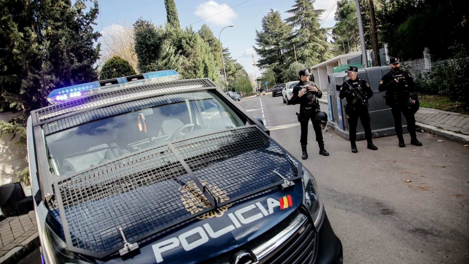 Român prins cu 139 de telefoane furate în timpul unui festival din Barcelona. Dispozitivele valorau 150.000 de euro