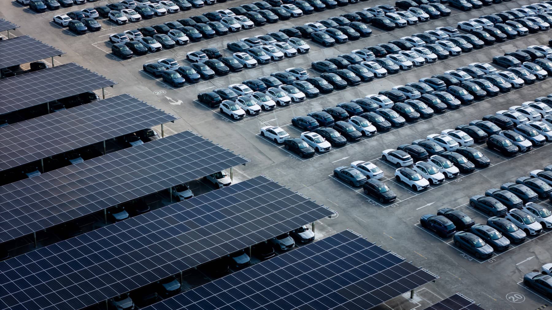 Mașinile electrice din China au devenit prea mari: Autoritățile intervin cu noi restricții