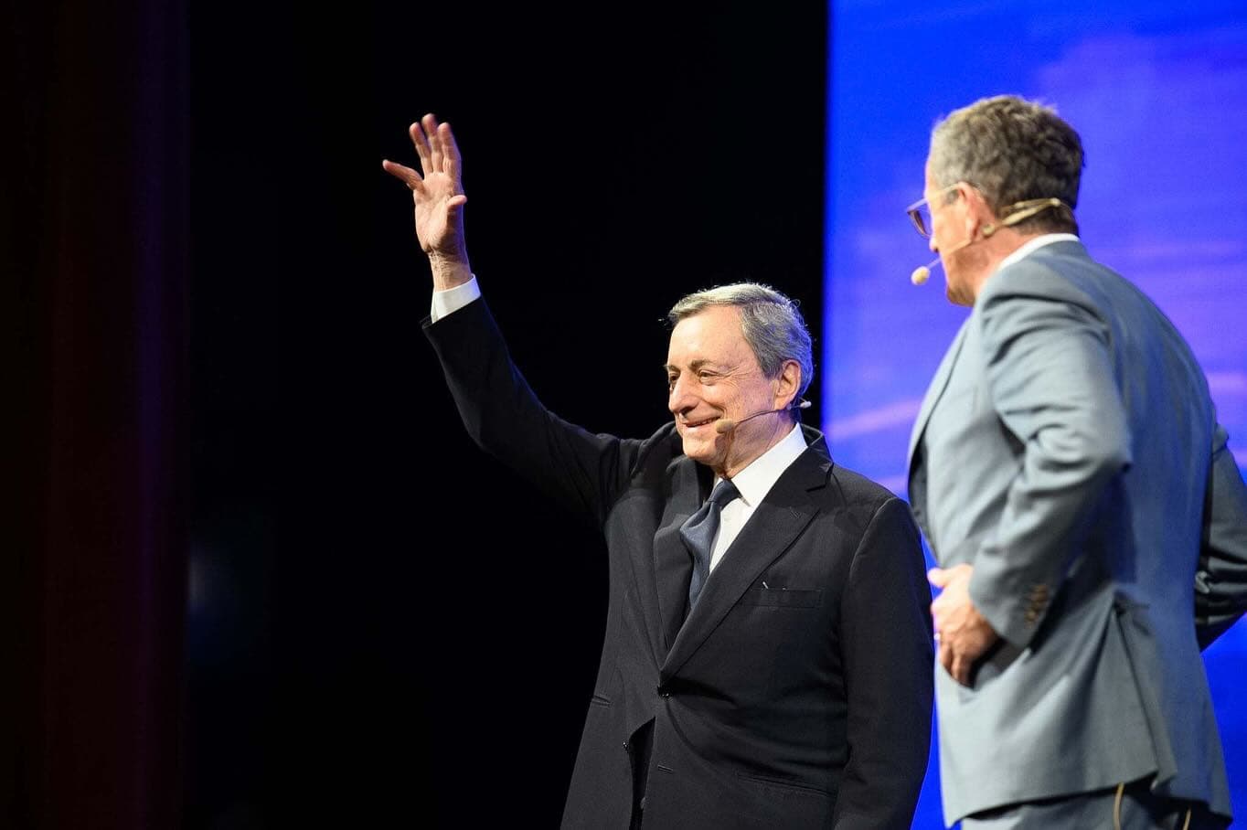 Mario Draghi, fost președinte al Băncii Centrale Europene, la Timișoara: „Inteligența artificială va crește productivitatea. Europa trebuie să accelereze reformele”
