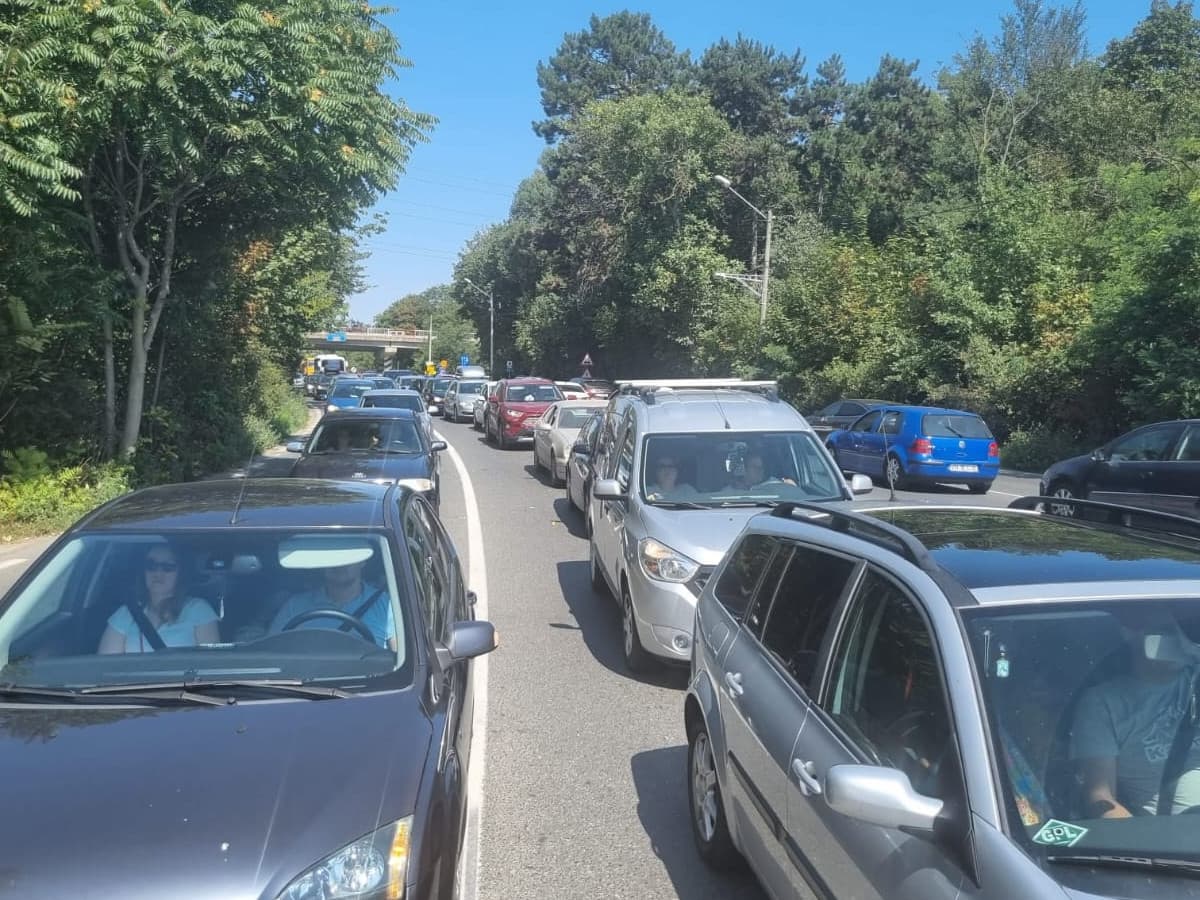 România, în topul celor mai aglomerate țări din Europa la jumătatea anului 2026 / Șoferii români pierd timp record în trafic, depășind Franța, Italia și Ungaria