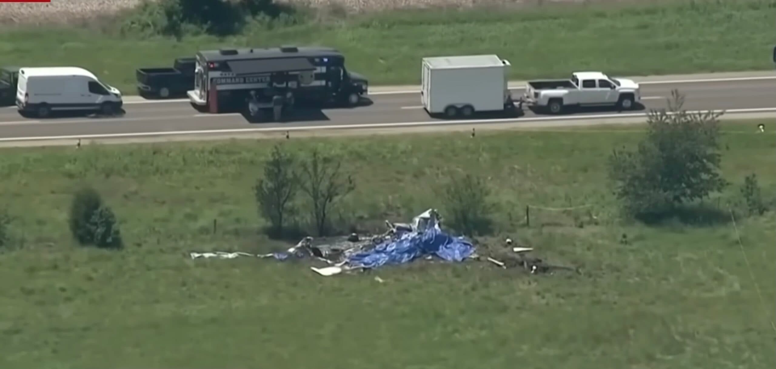 Un avion pentru parașutism s-a prăbușit în Franța, dumunică, 11 persoane pierzându-și viața / Săptămână tragică pentru aviație, întrucât două avioane militare, un avion pentru parașutism și un avion charter s-au prăbușit în decurs de patru zile