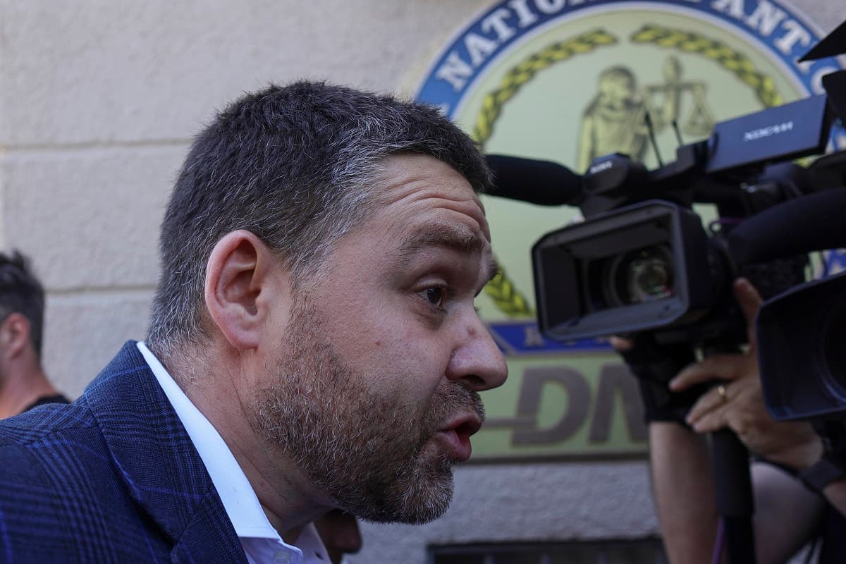 Ciprian Ciucu, acuzat că a primit mită în publicitate și consultanță electorală pentru campania pentru Primăria Capitalei, în valoare neprecizată