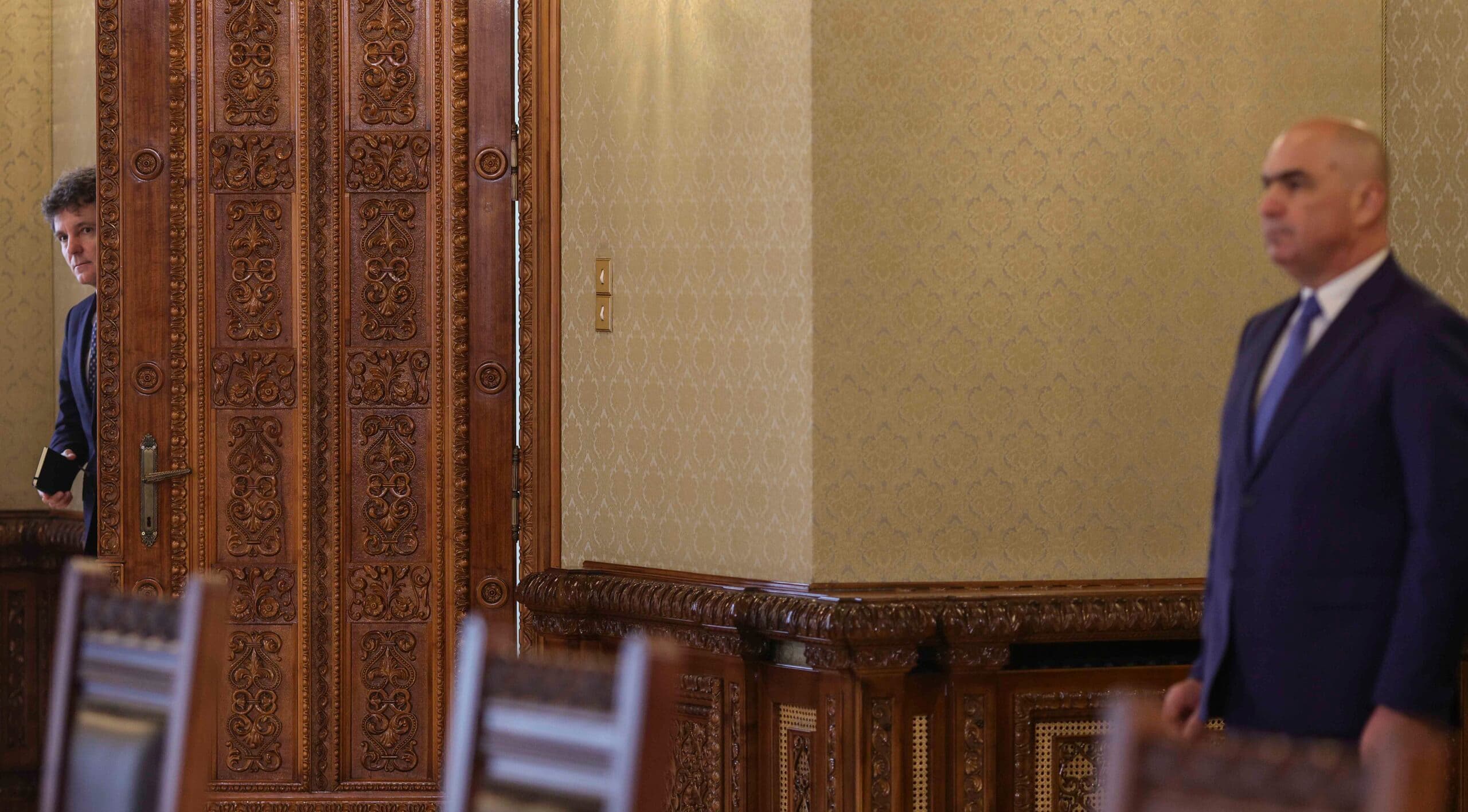 LIVE Criza guvernamentală. Partidele se pregătesc de negocieri după ce președintele Nicușor Dan le-a pasat responsabilitatea / Șeful statului nu a desemnat un premier