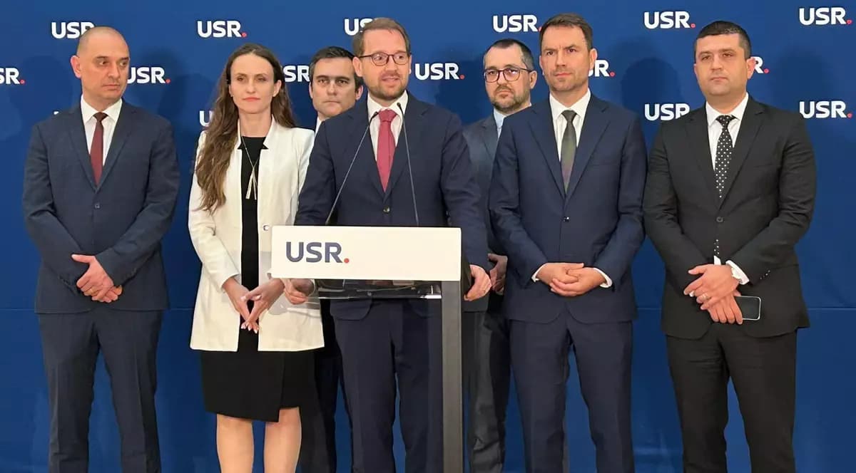 Comitetul Politic al USR se reuneşte vineri pentru a lua o decizie referitoare la Guvernul Tomac