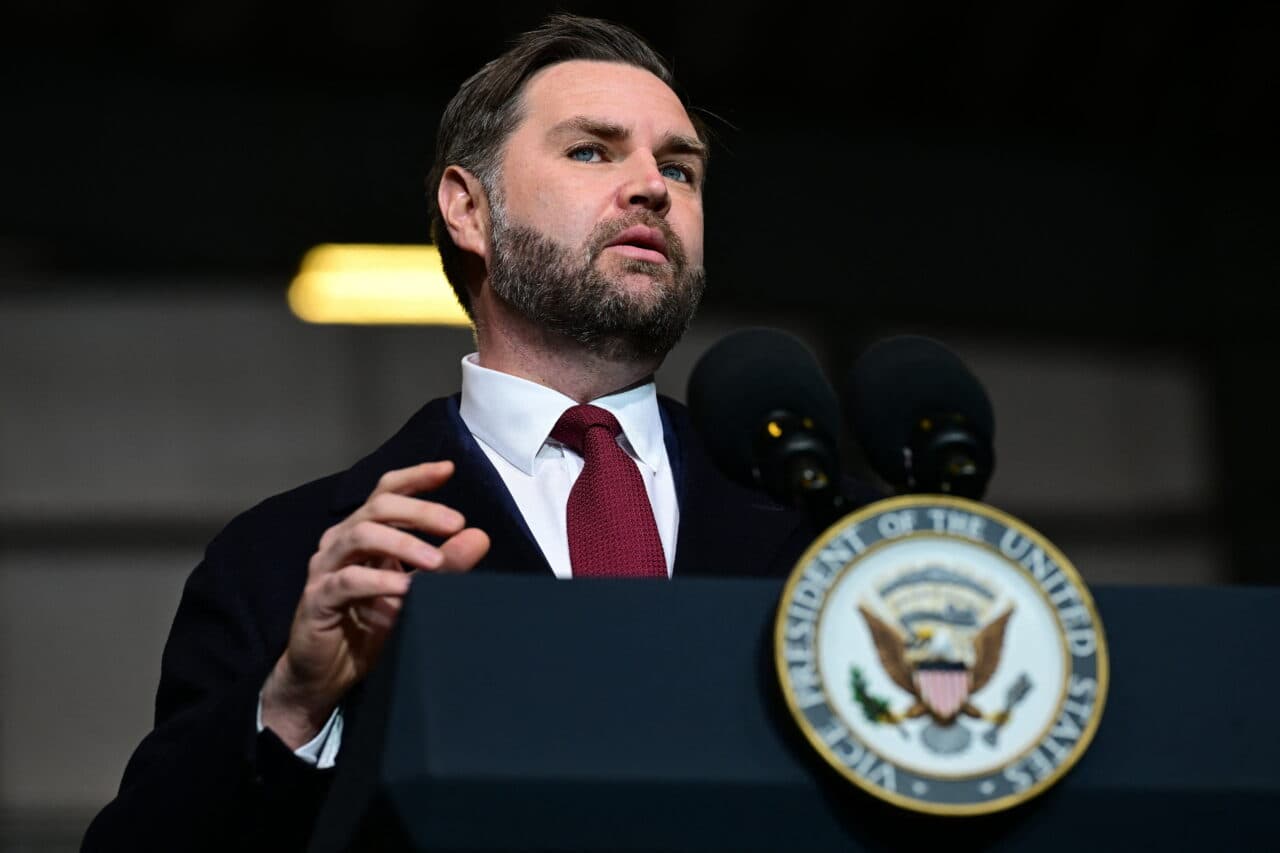 Scandal diplomatic între Londra și Washington. JD Vance, acuzat că alimentează tensiunile după o crimă care a șocat Marea Britanie