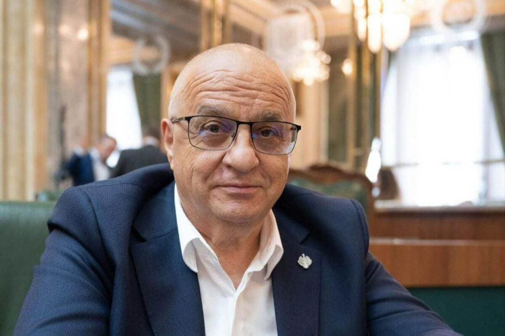 Senatorul PSD Felix Stroe anunță că votează moțiunea în Parlament, deși este grav bolnav: „Categoric pentru căderea Guvernului Bolojan”