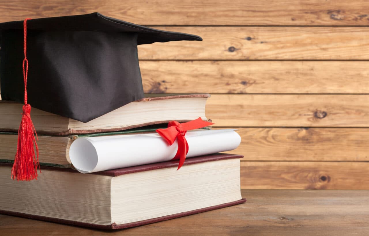 Ce se întâmplă cu diploma de Bacalaureat, certificatele de competențe și anumite documente ale profesorilor. Guvernul a adoptat o nouă hotărâre