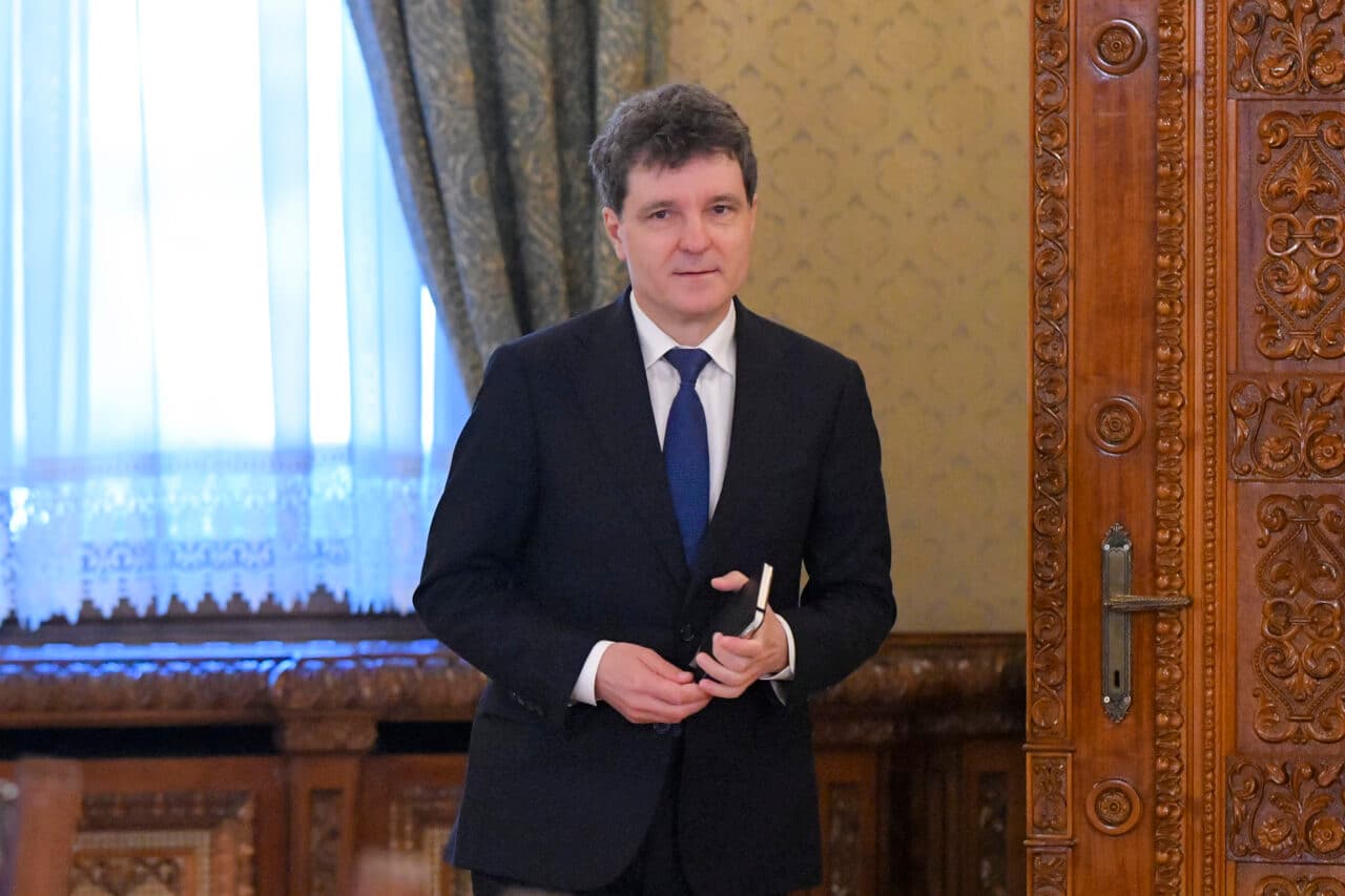 Fosta șefă a DIICOT s-a pensionat. Nicușor Dan a semnat deja decretul. Ce alt magistrat a fost eliberat din funcție