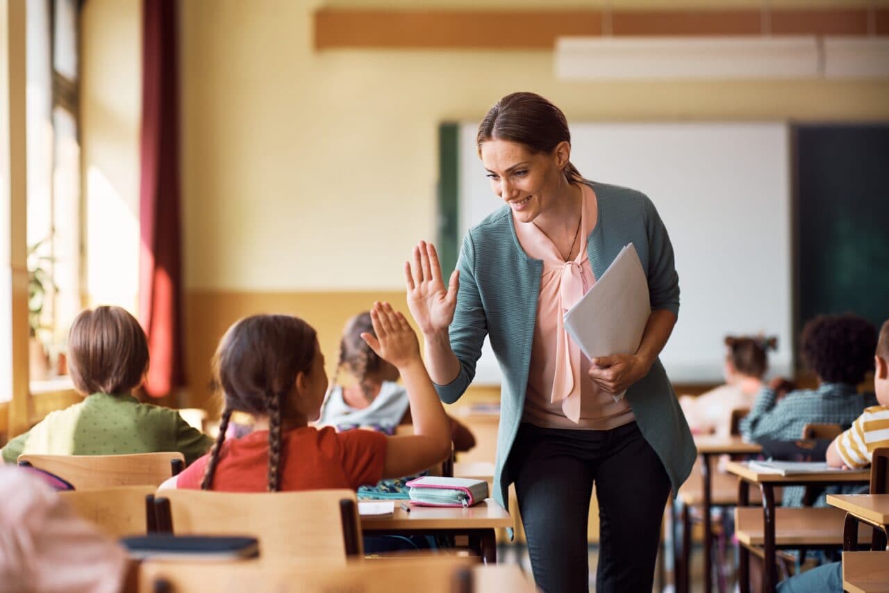 Gradația de merit 2026. Ministerul Educației introduce pentru prima dată criterii oficiale pentru acest spor salarial