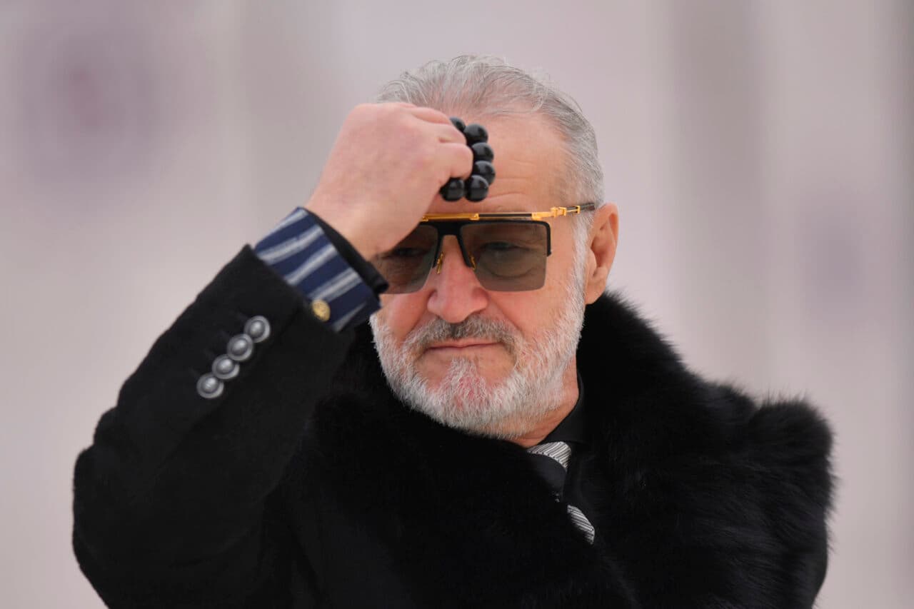 Becali a întârziat la consultările de la Cotroceni pentru că a fost la liturghie: „Am avut discuții. Din ce am dedus, va fi un premier independent”