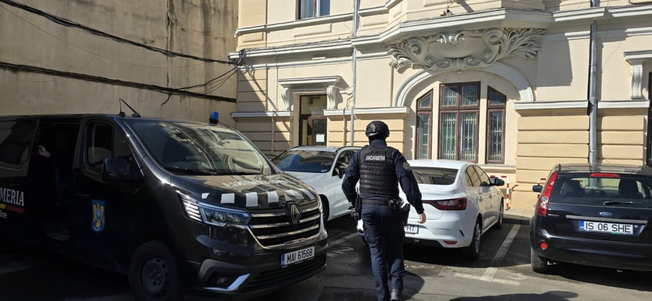 Procurorii DNA fac percheziții la Primăria Iași în dosarul „Păcura”. Prejudiciul depășește 2 milioane de lei