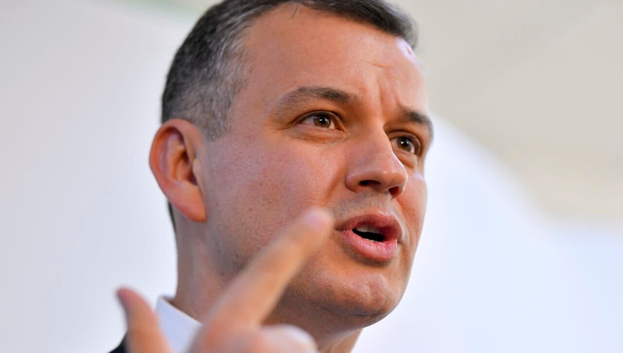 Eugen Tomac a finalizat lista cu propunerile de miniștri și a trimis-o partidelor. Cu cine l-a înlocuit pe Adrian Papahagi