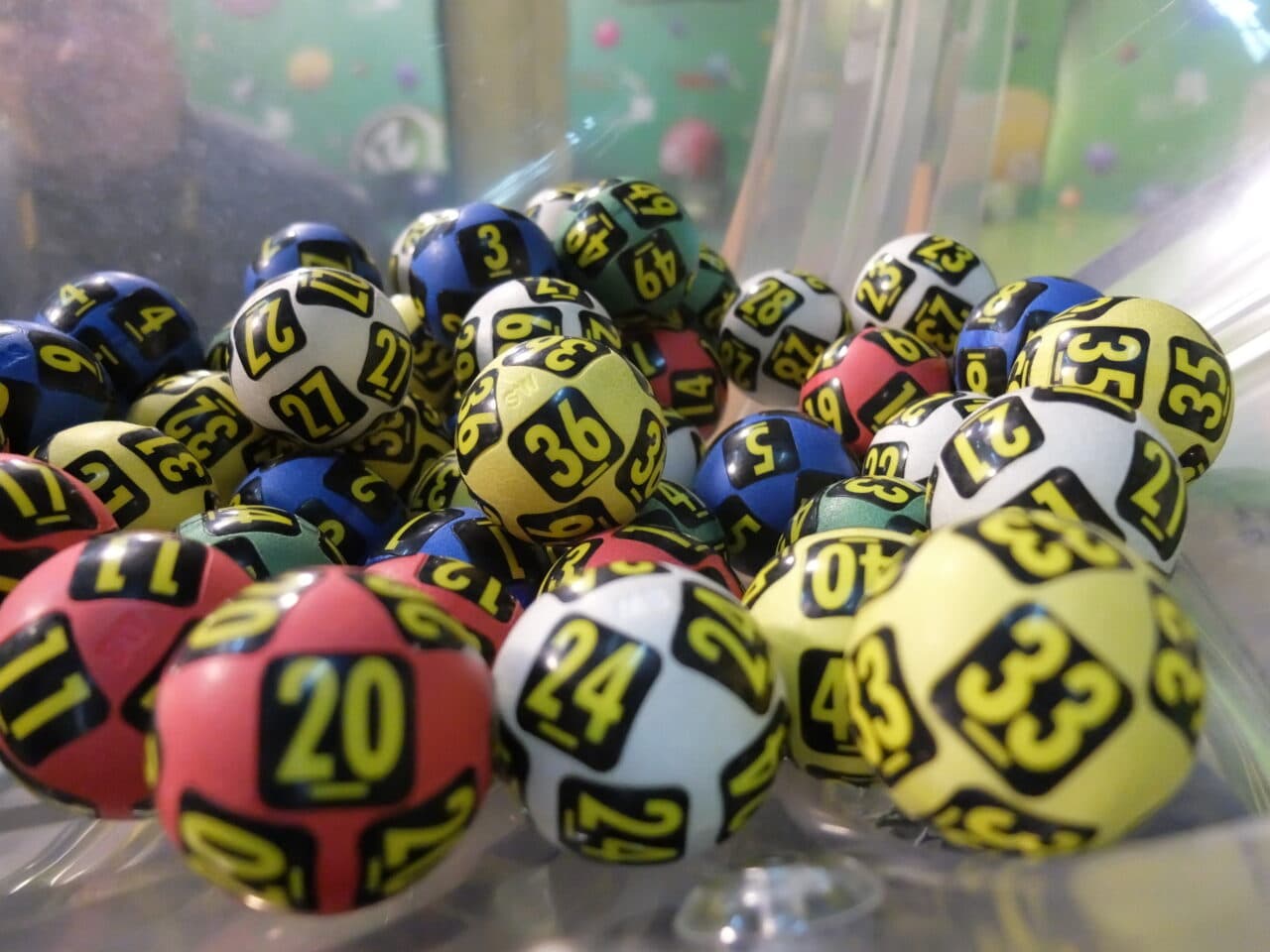 Loto 6/49, Joker și Noroc: trageri loto duminică, 21 iunie 2026. Report de peste 6,4 milioane de euro la categoria I