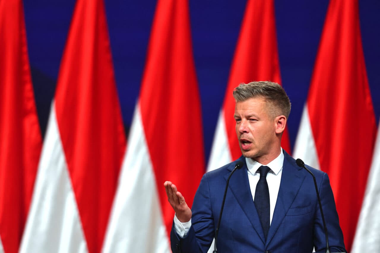Televiziunea și radioul public din Ungaria s-au închis temporar după ce Peter Magyar le-a acuzat de propagandă pentru Viktor Orban