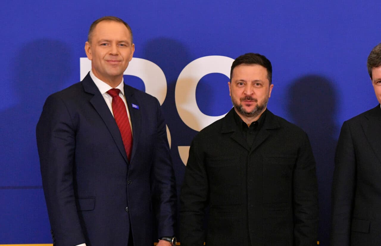 Nawrocki explică ce l-a determinat să-i retragă lui Zelenski Ordinul Vulturului Alb. Oficialii de la Kiev restituie, în masă, decorațiile primite de la Varșovia