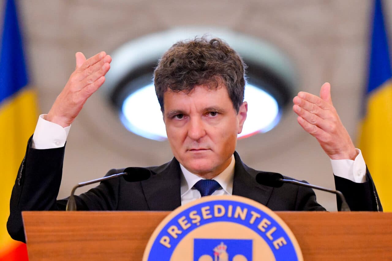 Nicușor Dan, mesaj în pline negocieri cu partidele: Păstrarea direcției pro-occidentale este o condiție de la care nu ne vom abate