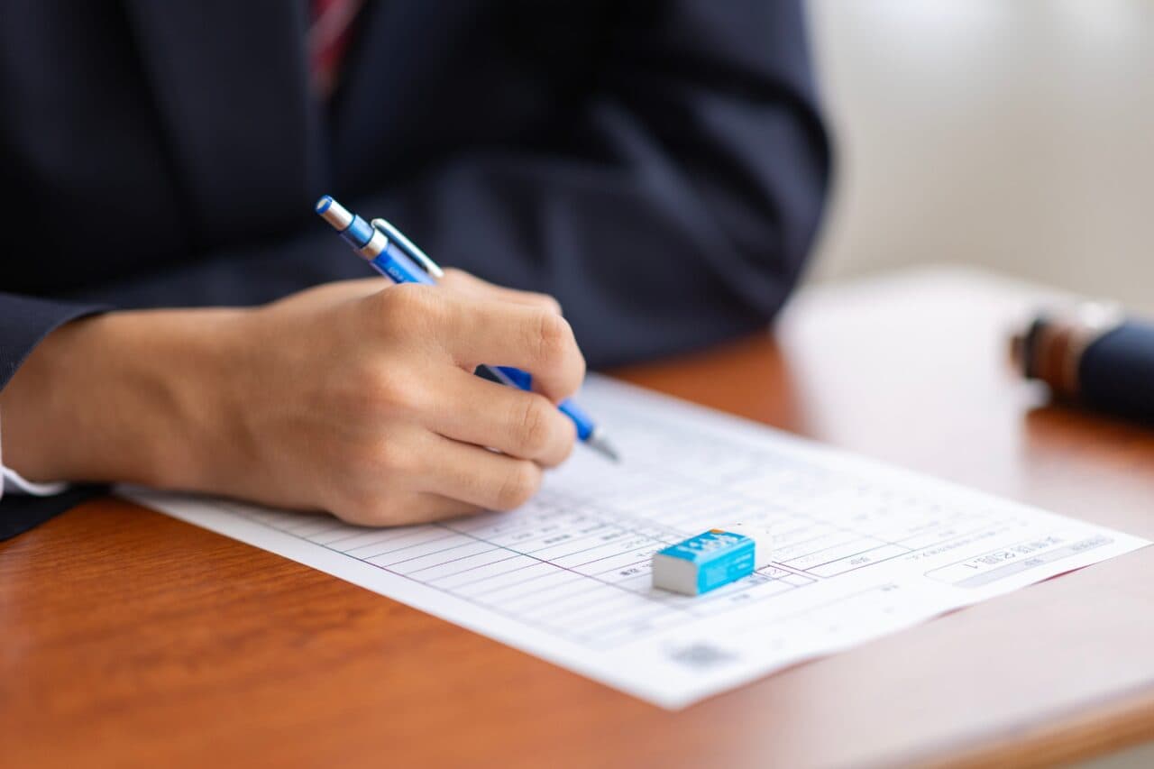 Evaluare Națională 2026. Elevii susțin astăzi proba la Limba Maternă