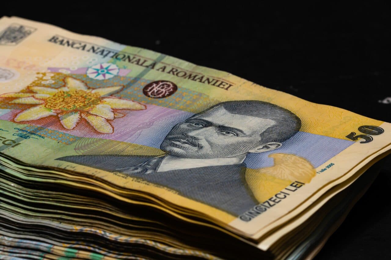 Peste 227 de miliarde de lei s-au strâns în Pilonul II de pensii private. Care este contribuția media a românilor și unde merg banii