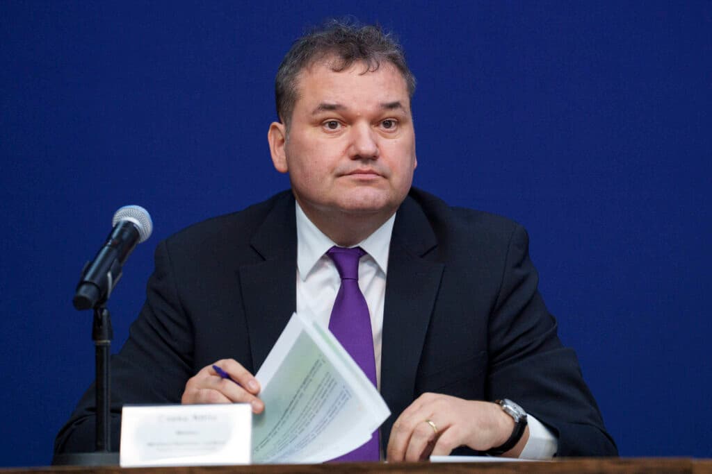 Fonduri de 147 de milioane de lei pentru reabilitarea blocurilor cu risc seismic, școlilor și clădirilor publice