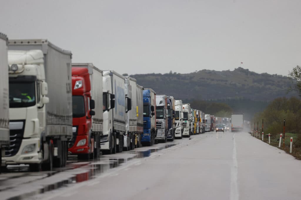 Doi aliați ai rușilor construiesc o rută de transport între China și Europa care ocolește Rusia