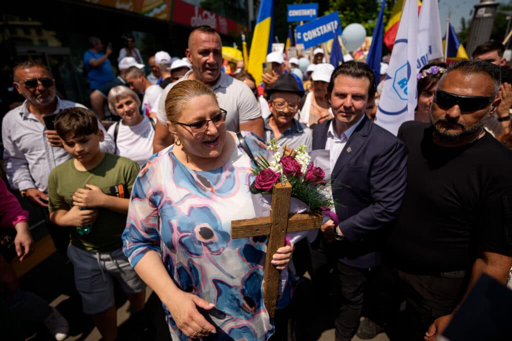 Amenzi și sesizări penale după Marșul Normalității, la care a participat Diana Șoșoacă