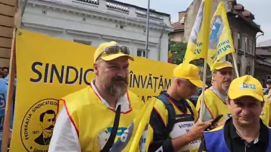 Sindicatele din învățământ amenință cu proteste: Guvernul îngroapă Educația