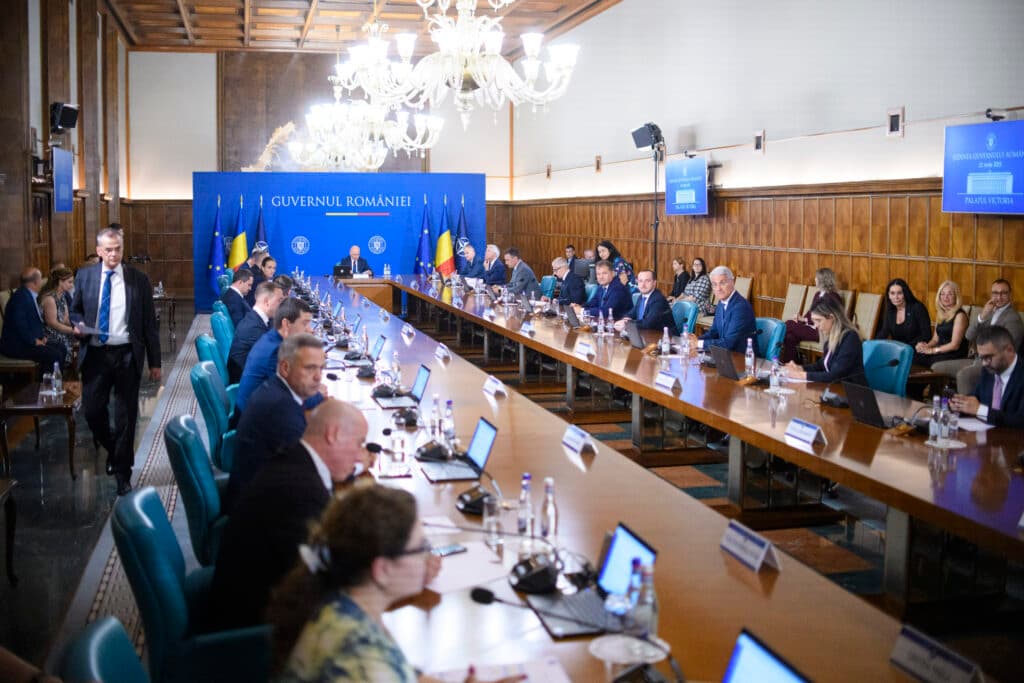 Patronatele cer guvern stabil în contextul în care creșterea economică este estimată la doar 0.1%