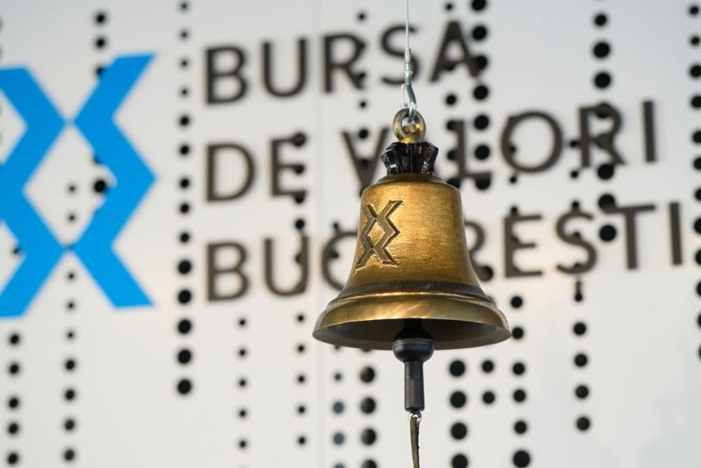 Maxim istoric pe Bursa de Valori Bucureşti. De ce crește bursa în plină criză politică?