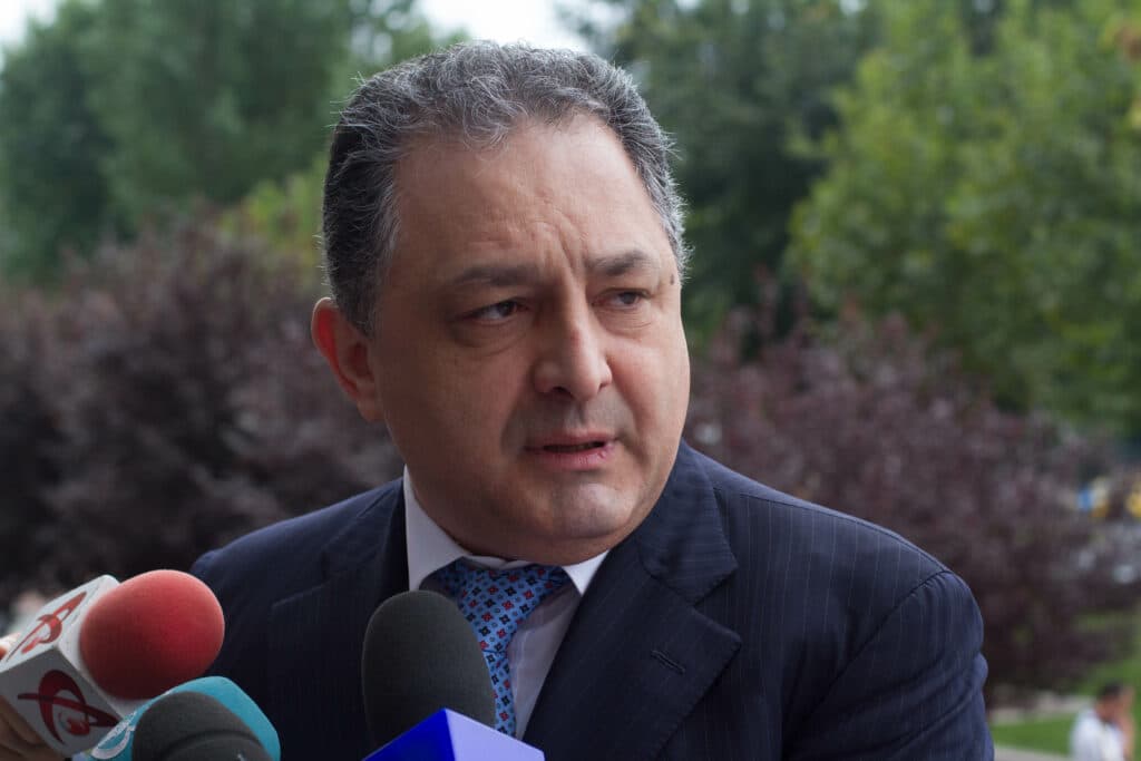 Dosarul „Economatul”, cu Vanchelie inculpat: produse mai scumpe de 31 ori decât la furnizor / Fostul primar ar fi obținut peste 57 de milioane de lei