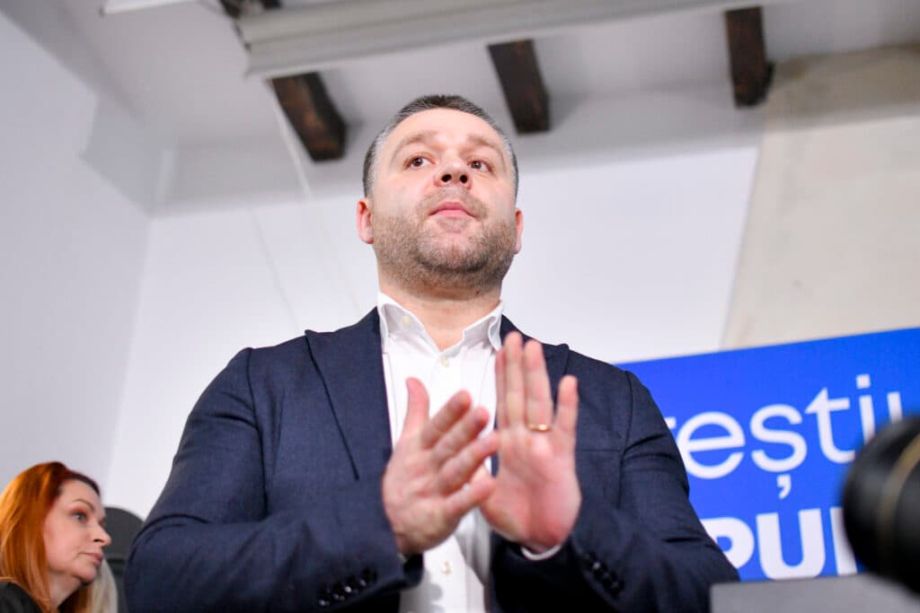 Ciprian Ciucu: „Bucureștiul nu mai poate funcționa ca un sat fără câini”. Controale și amenzi pentru vehiculele de mare tonaj