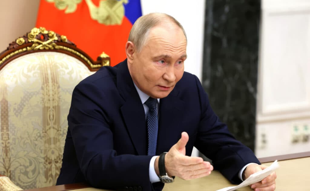 Putin anunță exerciții nucleare cu lansări de rachete: Rusia și Belarus își testează „triada nucleară”
