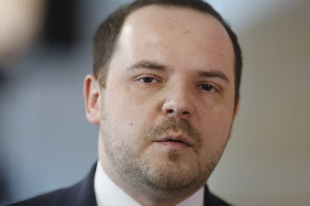 Alexandru Rogobete anunță înființarea unui grup de monitorizare a medicamentelor: „Nu vorbim despre o criză în acest moment, dar ar fi iresponsabil să ignorăm semnalele din piață”