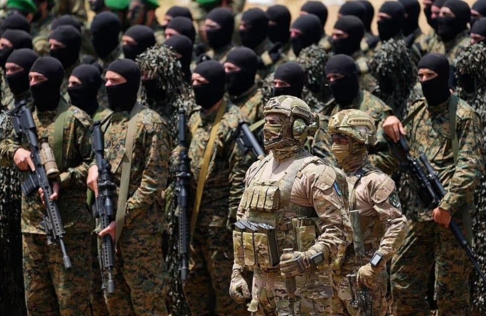 Hezbollah respinge noul acord de încetare a focului. Luptele continuă în Liban, în ciuda negocierilor mediate de SUA