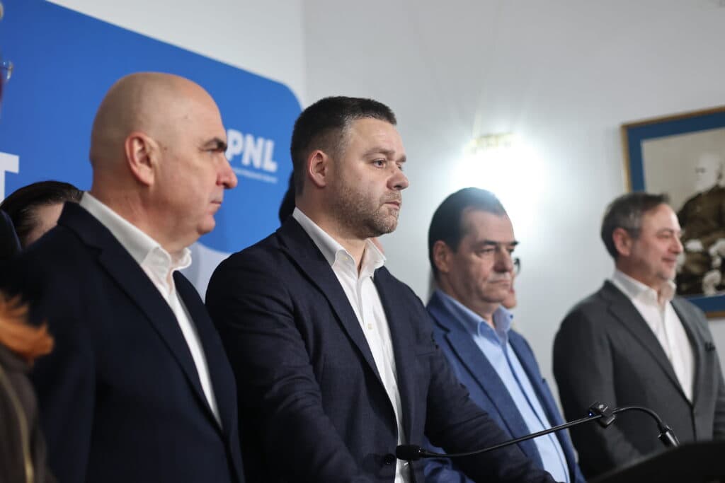 Ciprian Ciucu, despre moțiunea de cenzură: Nu cred că partidul nostru își va trăda liderul. Avem doar două opțiuni: guvern minoritar sau opoziție