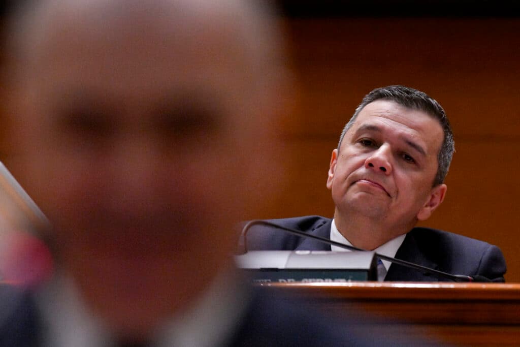 Grindeanu cere demisia lui Bolojan și din funcția de premier interimar