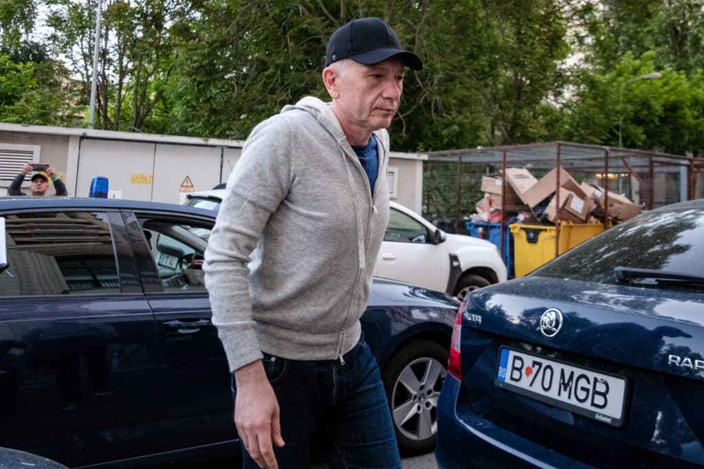 Gigi Ștefan și Teodor Niță au fost suspendați din funcțiile de procuror de către CSM