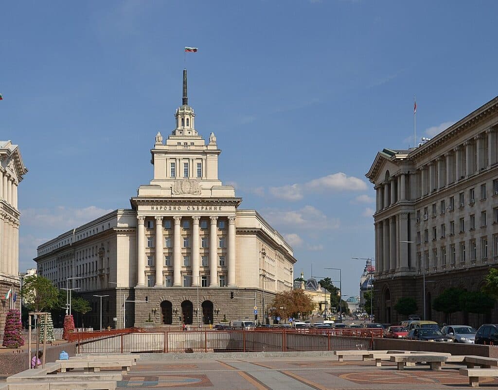 Cresc pensiile în Bulgaria. Guvernul anunță reduceri de cheltuieli în sistemul bugetar