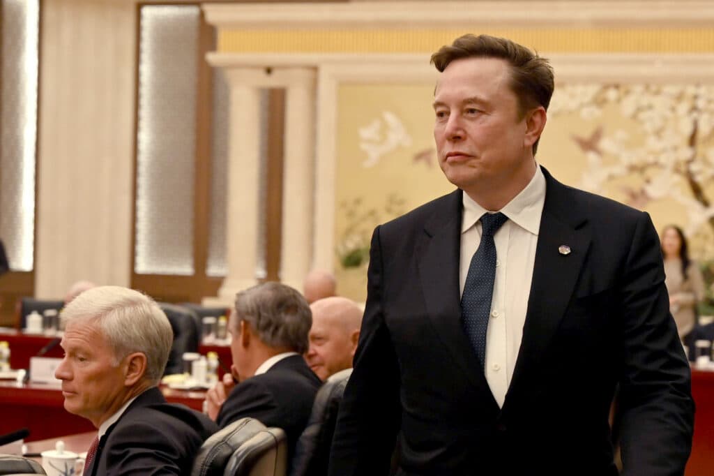 Elon Musk a devenit primul trilionar din lume