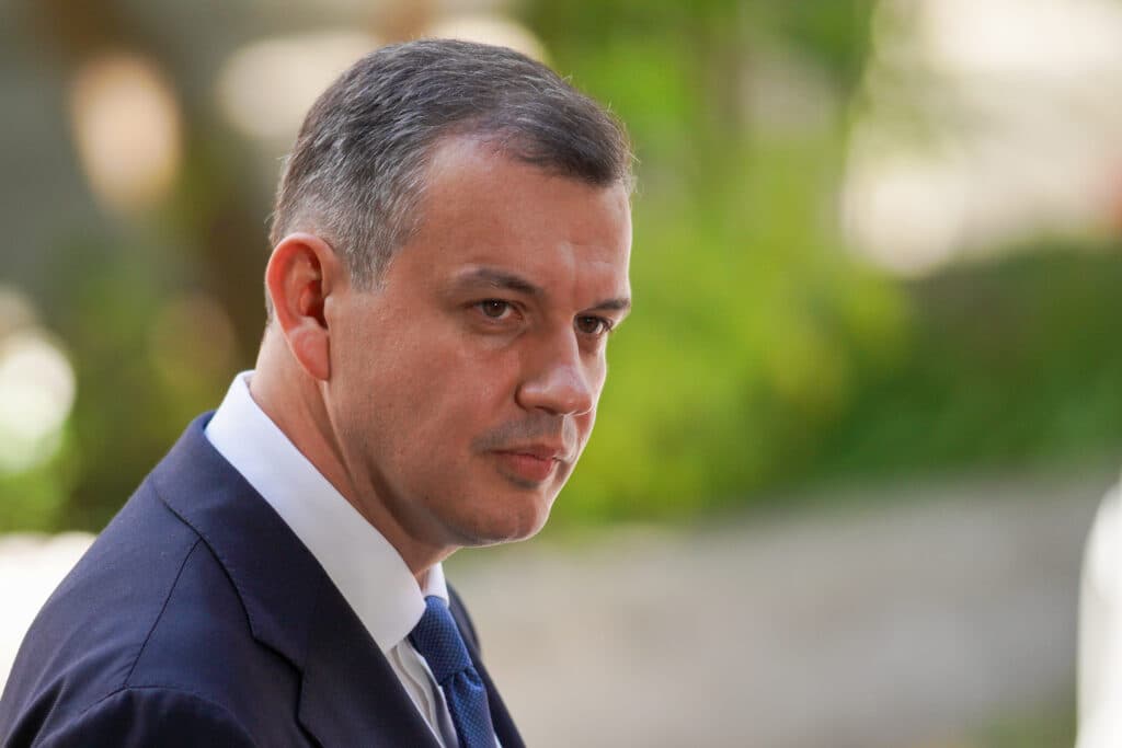 Eurgen Tomac explică cele 3 cetățenii. Premierul desemnat nu s-a născut în România