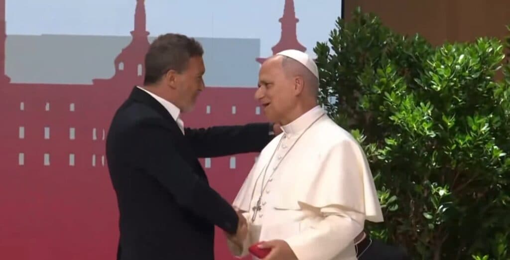 Papa Leon al XIV-lea, întâlnire cu Antonio Banderas și spectacol de flamenco la Madrid. Mesajul transmis despre rolul culturii în societate