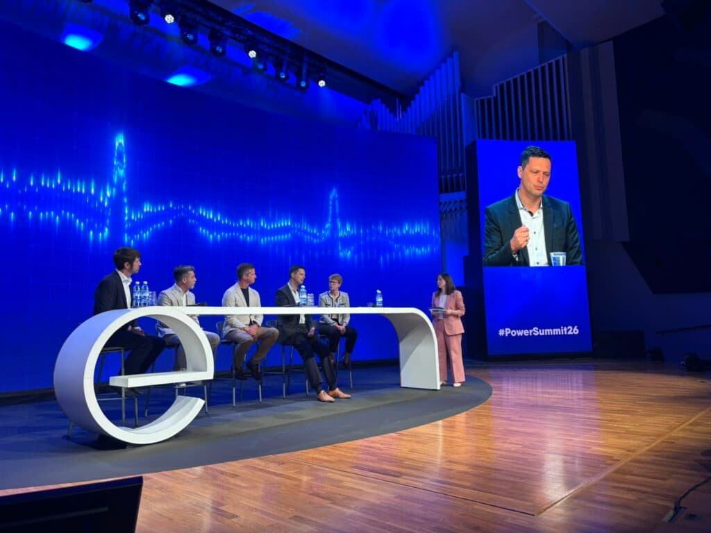 Volker Raffel, E.ON România, la Power Summit 2026: Eliminarea blocajelor din rețele poate ieftini energia angro cu 40% în următorii 10 ani