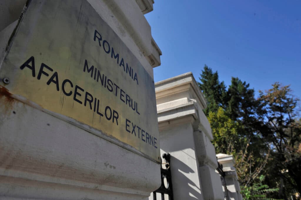 „România nu a fost parte a acestui conflict”. Reacția României după acuzațiile că a fost implicată în războiul SUA-Iran