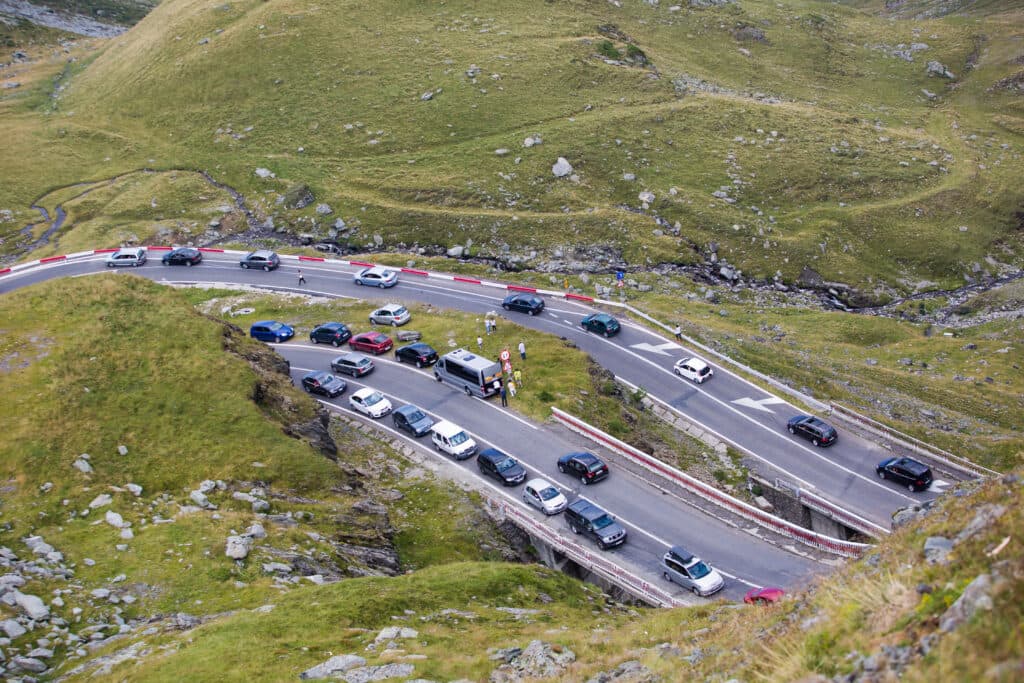Transfăgărășanul și DN1, lovite de restricții în plin sezon turistic. Trafic închis pentru Turul Ciclist al Sibiului și Romanian Tour 2