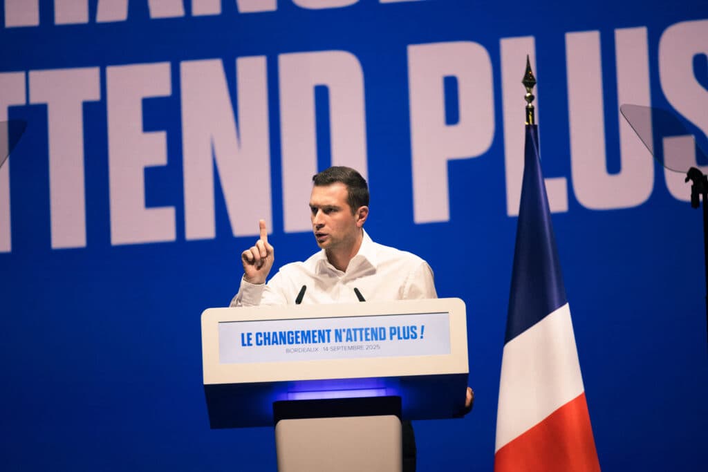 Sondaj prezidențiale Franța 2027: Jordan Bardella urcă la cel mai ridicat nivel, iar Édouard Philippe rămâne peste Gabriel Attal