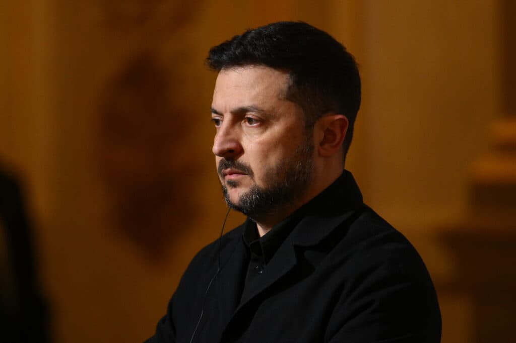 Zelenski returnează Poloniei cea mai înaltă distincție primită, pe fondul unei dispute legate de cel de-al Doilea Război Mondial