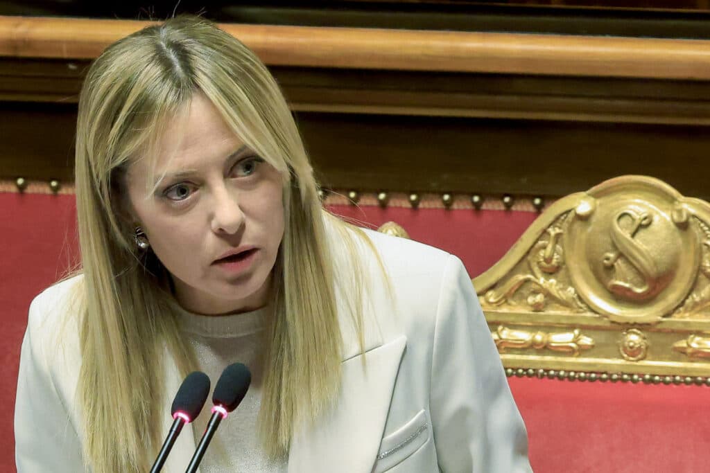 Italia va adera la inițiativa Pax Silica privind lanțurile de aprovizionare pentru inteligența artificială, în pofida tensiunilor politice